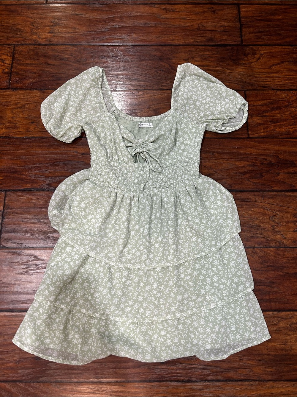 Hollister Light Sage Green Floral Tiered Dress with Puff Sleeves